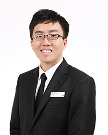 Photo of Dr Dennis Chua