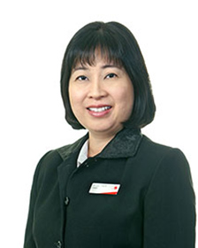 Photo of Dr Lee Chiew